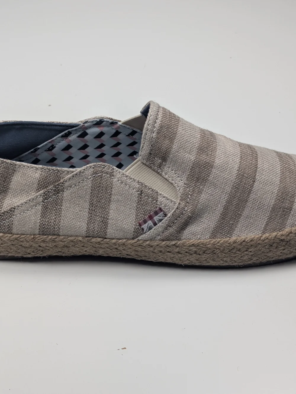 NWT Ben Sherman Mens Taupe Beige Striped Espadrille Slip On Loafers Size 9.5